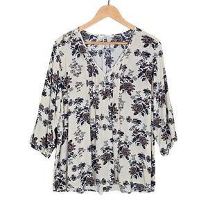 Fun2fun Women's Floral Pleated Button Front V Neck Blouse Cream 1XL